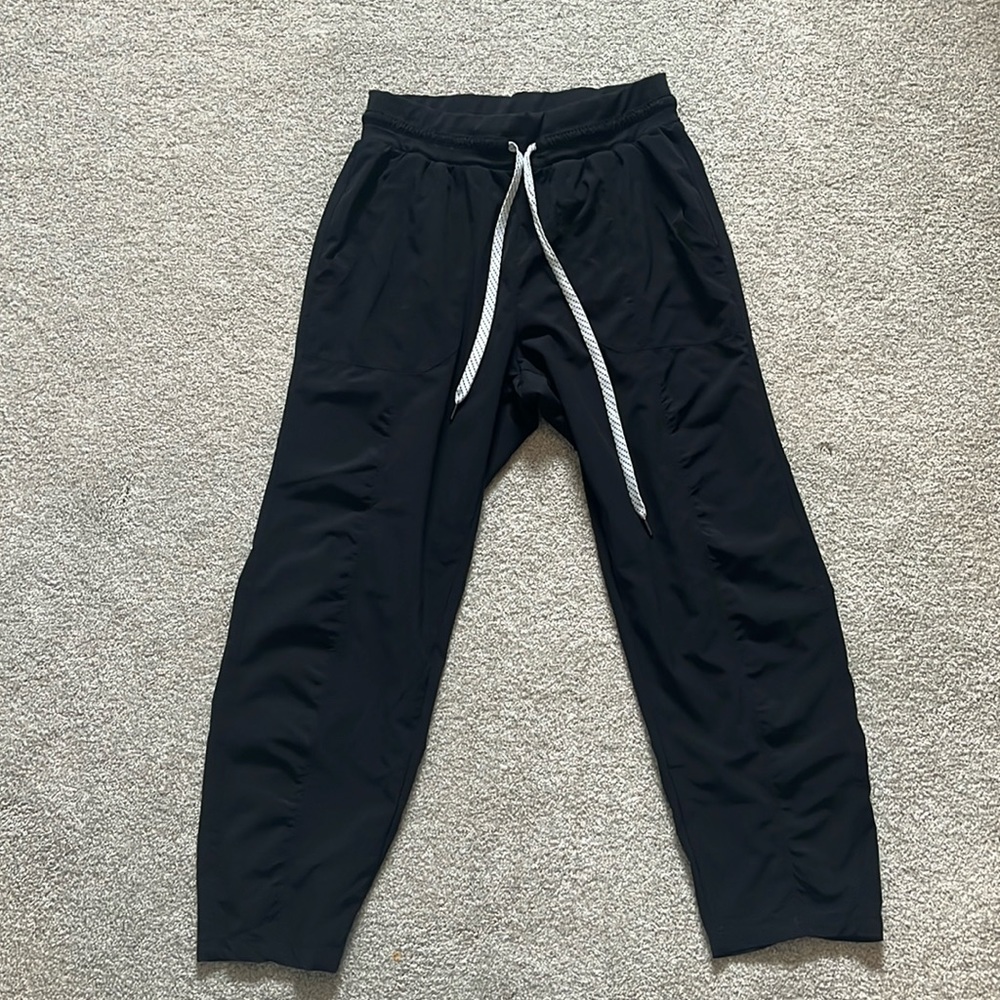 Zella cropped jogger size small.